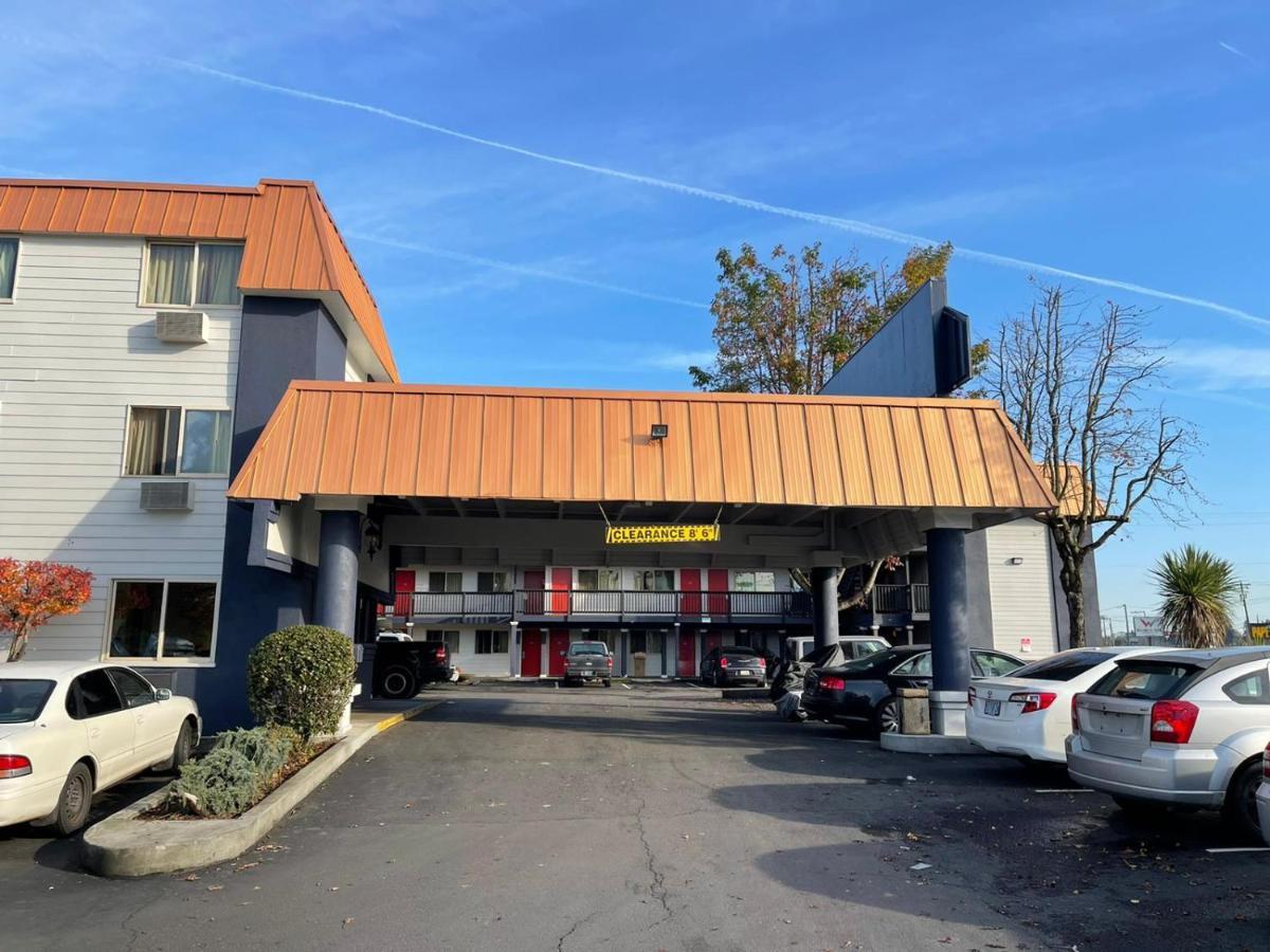 Portland Inn Экстерьер фото