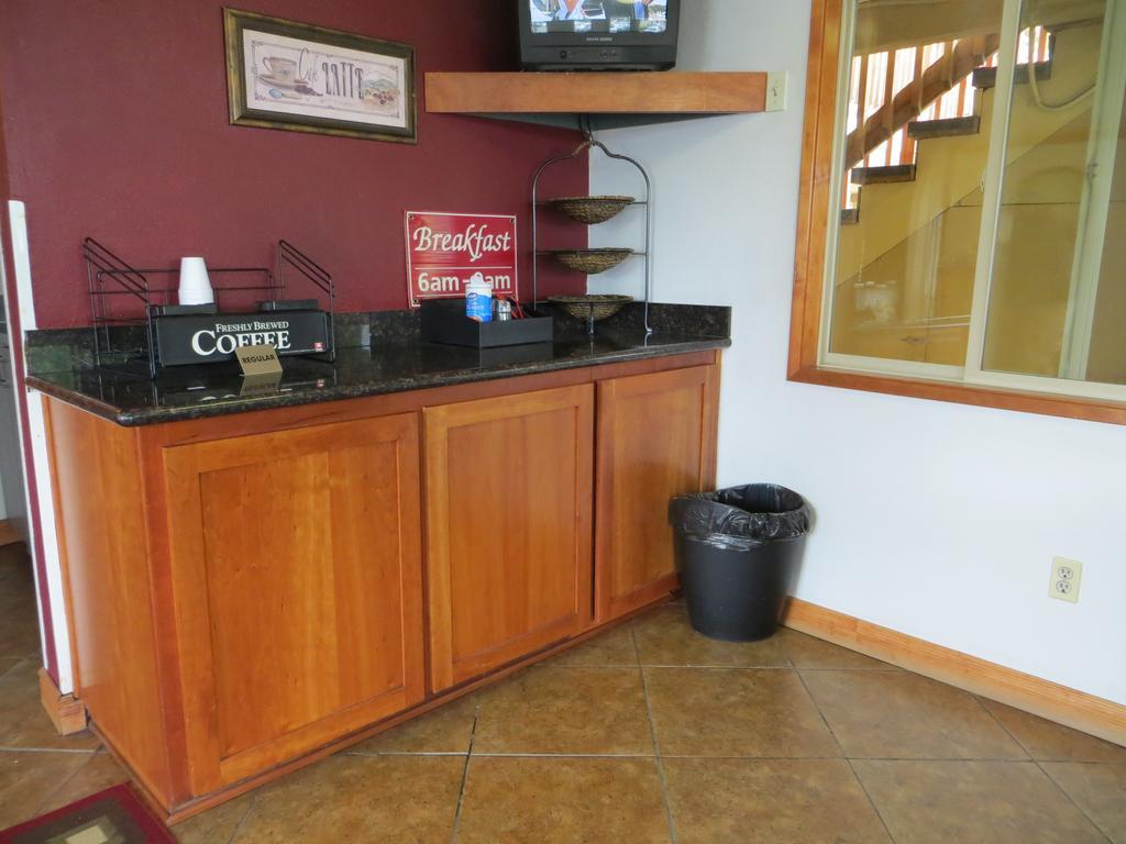 Portland Inn Экстерьер фото